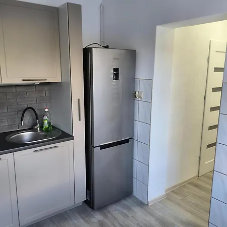 Pod Orzechem Z 2 Pokojami Homestay
