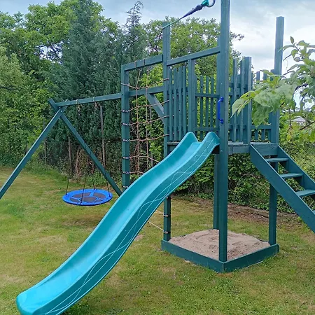 Pod Orzechem Z 2 Pokojami Homestay